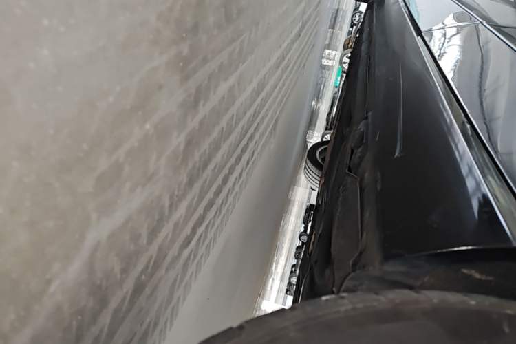 Used Mercedes-Benz E-Class 2012 E 300 L Elegant Model Chassis Rear Left