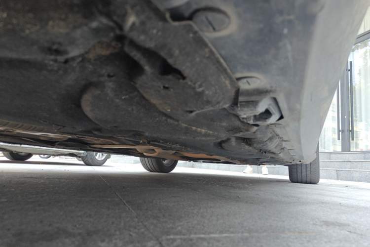 Used Mercedes-Benz E-Class 2012 E 300 L Fashion Model Chassis Rear Right