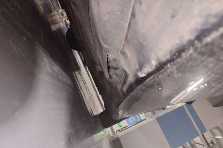 Used Mercedes-Benz E-Class 2012 E 300 L Elegant Model Chassis Rear Right