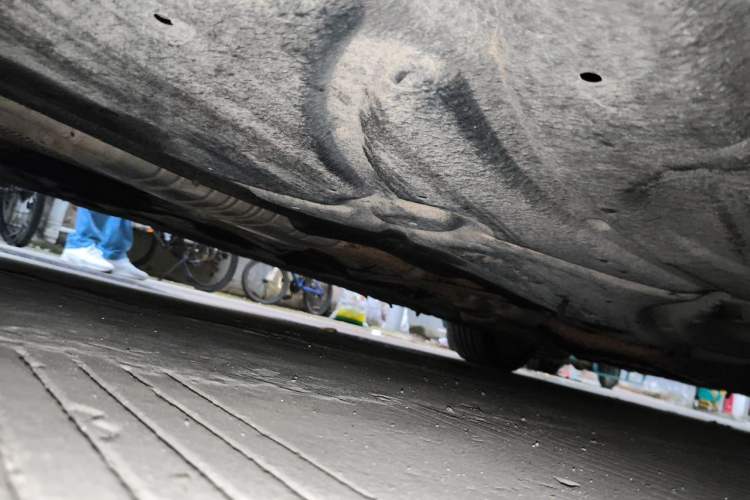 Used Mercedes-Benz E-Class 2012 E 300 L Elegant Model Chassis Rear Right