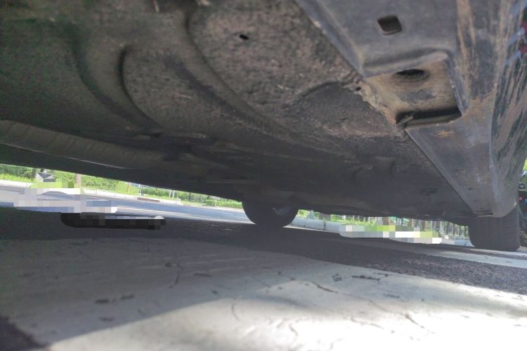 Used Mercedes-Benz E-Class 2012 E 300 L Elegant Model Chassis Rear Right