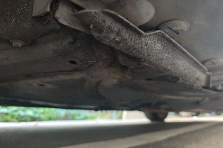Used Mercedes-Benz E-Class 2012 E 300 L Elegant Model Chassis Rear Right