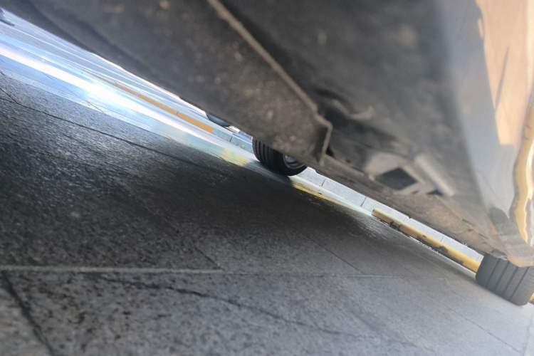 Used Mercedes-Benz E-Class 2012 E 300 L Elegant Model Chassis Rear Right