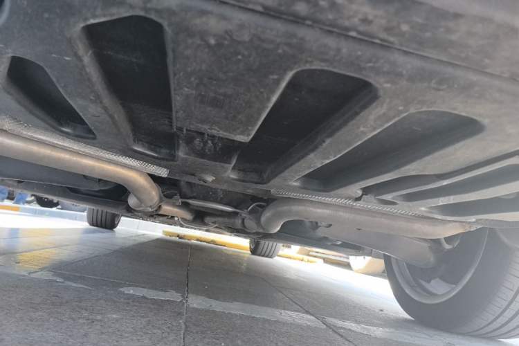 Used Mercedes-Benz E-Class 2012 E 300 L Elegant Model Chassis Rear