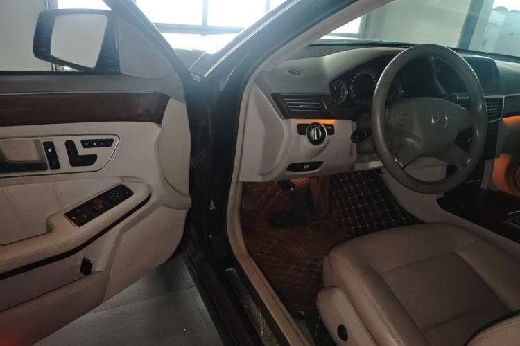 Used Mercedes-Benz E-Class 2012 E 200 L CGI Elegant Model Driver Seat