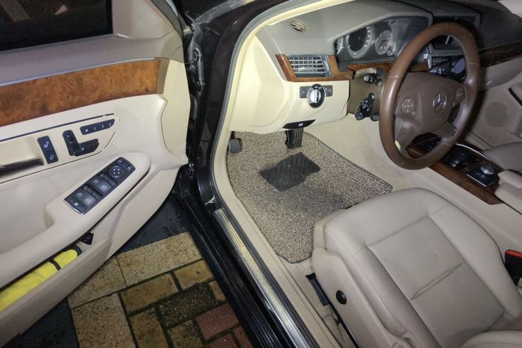 Used Mercedes-Benz E-Class 2012 E 200 L CGI Elegant Model Driver Seat