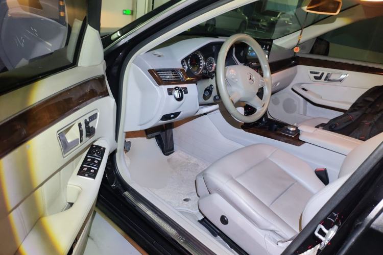 Used Mercedes-Benz E-Class 2012 E 200 L CGI Elegant Model Driver Seat