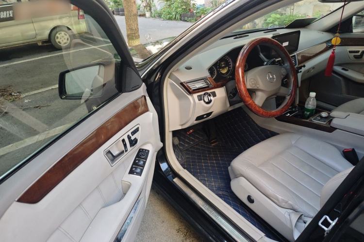 Used Mercedes-Benz E-Class 2012 E 300 L Elegant Model Driver Seat