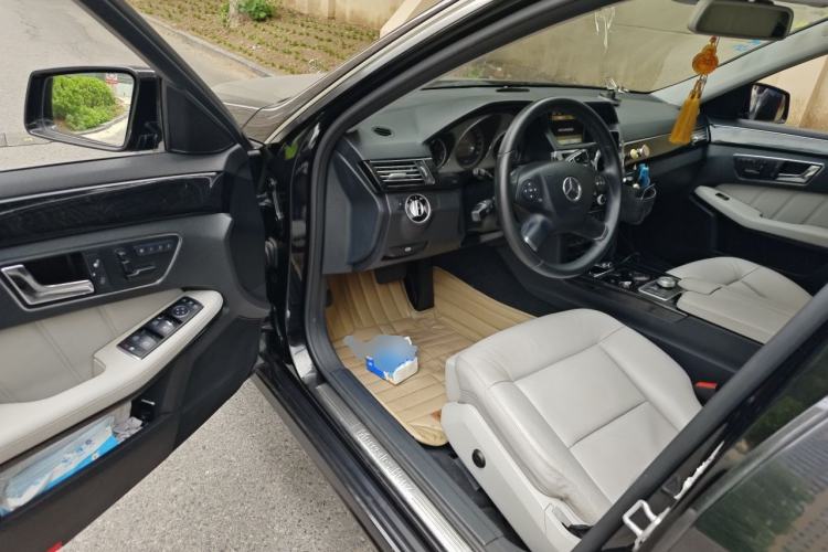 Used Mercedes-Benz E-Class  Driver Seat