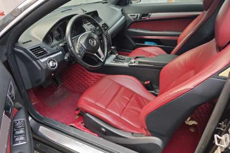 Used Mercedes-Benz E-Class 2012 E 200 CGI Coupe Driver Seat