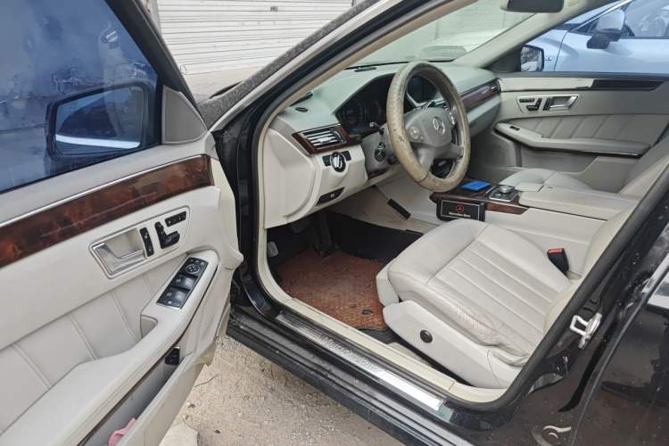 Used Mercedes-Benz E-Class 2012 E 300 L Elegant Model Driver Seat