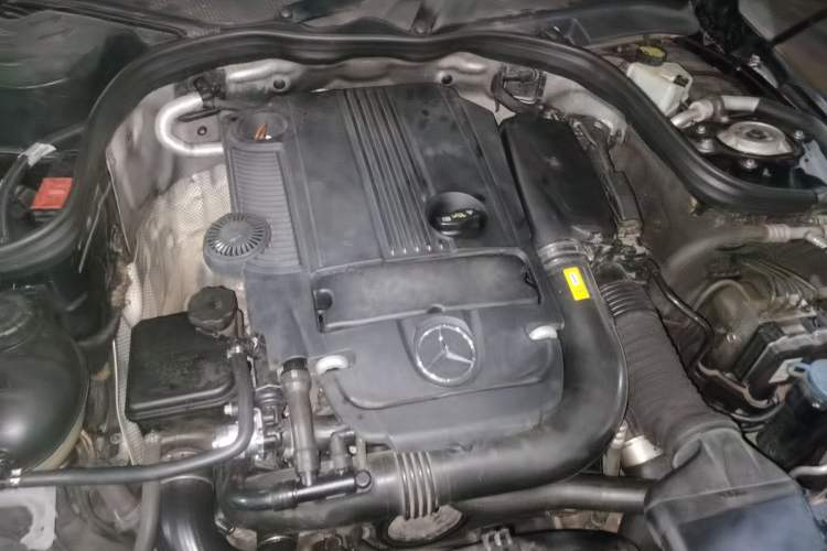 Used Mercedes-Benz E-Class 2012 E 200 L CGI Elegant Model Engine Bay