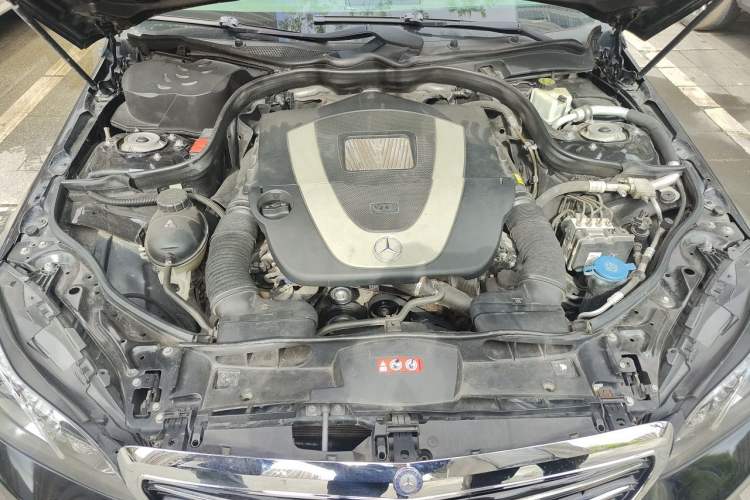 Used Mercedes-Benz E-Class 2012 E 300 L Elegant Model Engine Bay