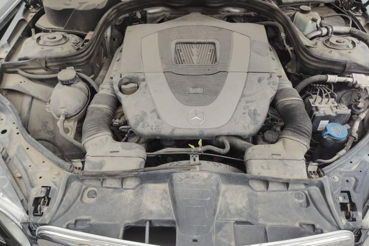 Used Mercedes-Benz E-Class 2012 E 300 L Elegant Model Engine Bay