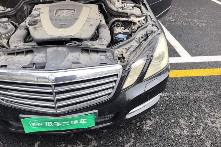 Used Mercedes-Benz E-Class 2012 E 300 L Fashion Model Engine Bay Left