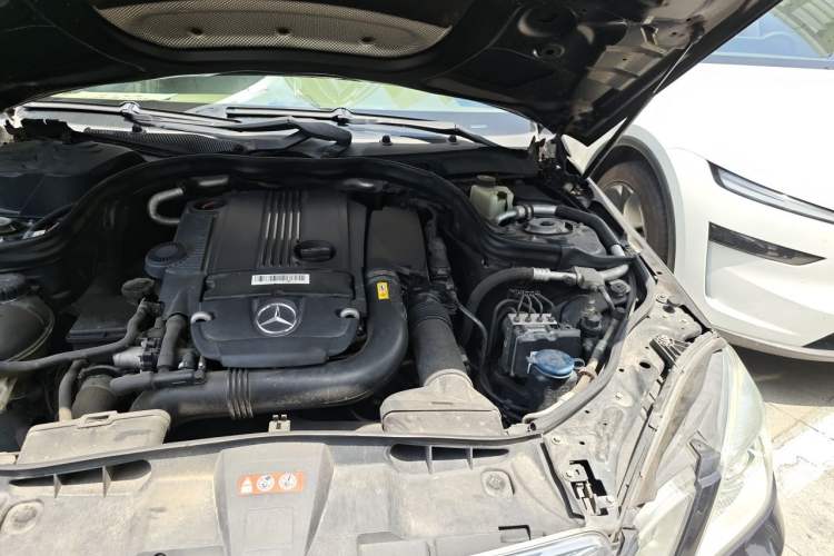 Used Mercedes-Benz E-Class 2012 E 200 L CGI Elegant Model Engine Bay Left