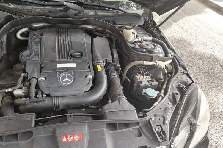 Used Mercedes-Benz E-Class 2012 E 200 L CGI Elegant Model Engine Bay Left