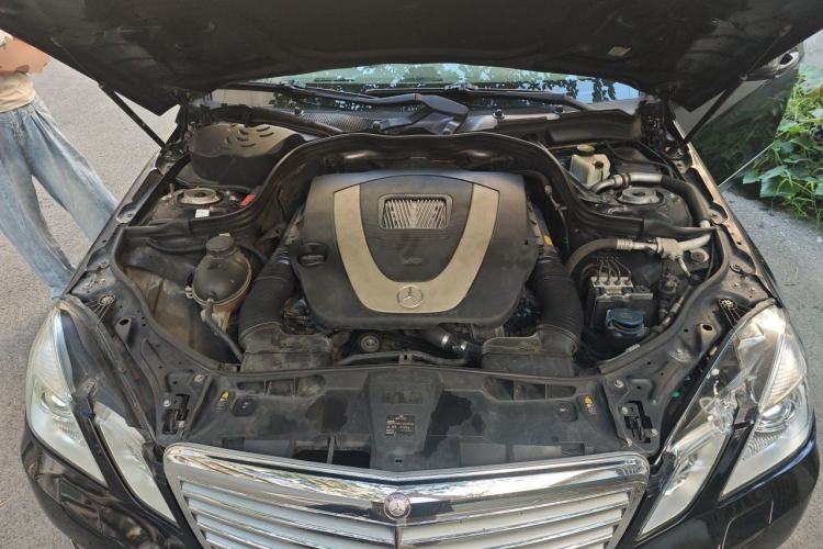 Used Mercedes-Benz E-Class 2012 E 300 L Elegant Model Engine Bay