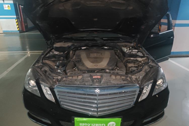 Used Mercedes-Benz E-Class 2012 E 300 L Elegant Model Engine Bay