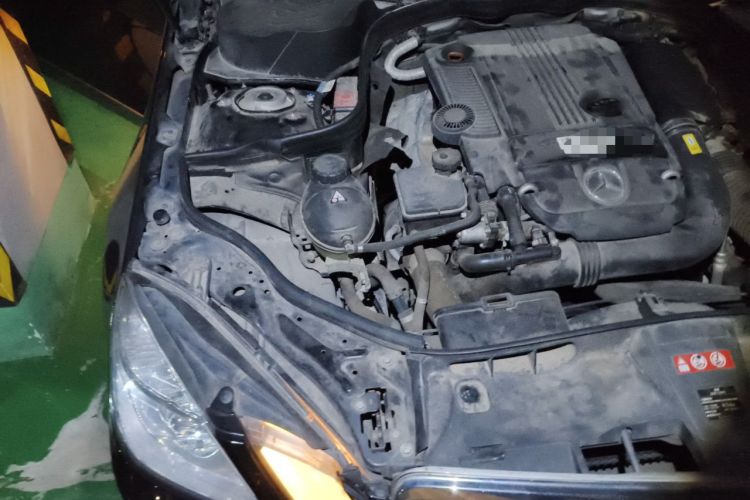 Used Mercedes-Benz E-Class 2012 E 200 L CGI Elegant Model Engine Bay Right