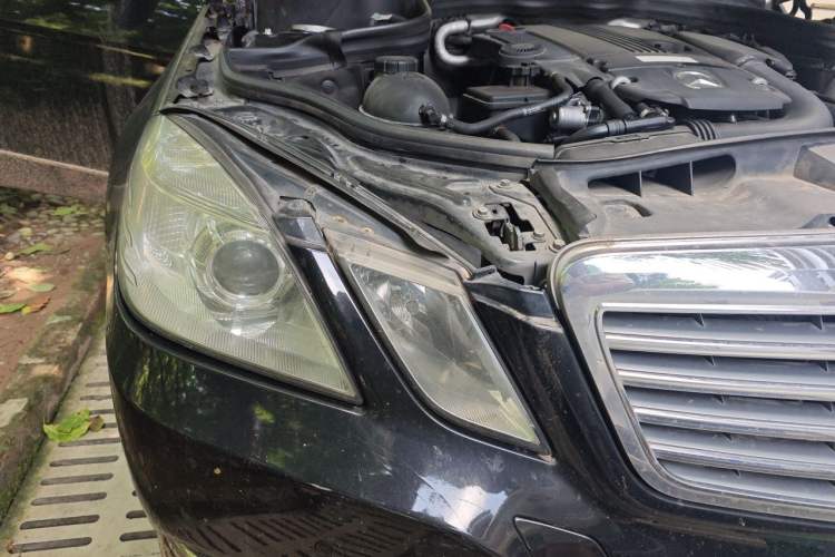 Used Mercedes-Benz E-Class 2012 E 200 L CGI Elegant Model Engine Bay Right