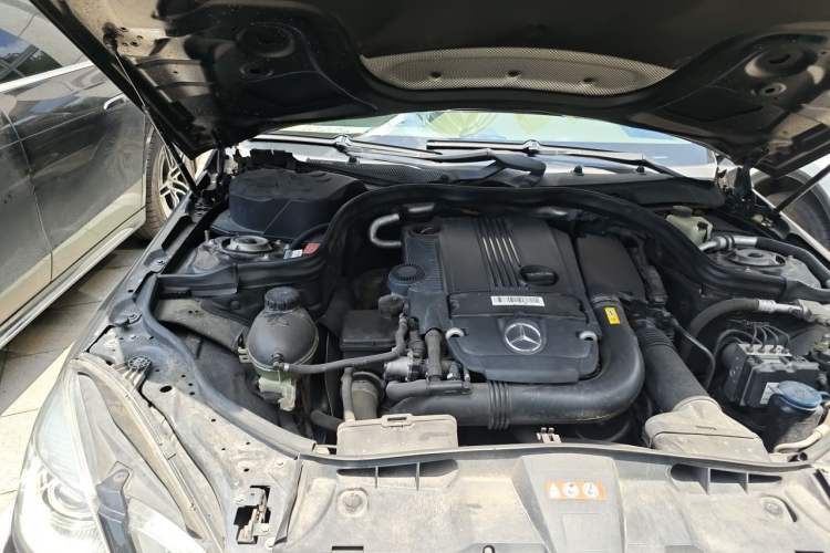Used Mercedes-Benz E-Class 2012 E 200 L CGI Elegant Model Engine Bay Right