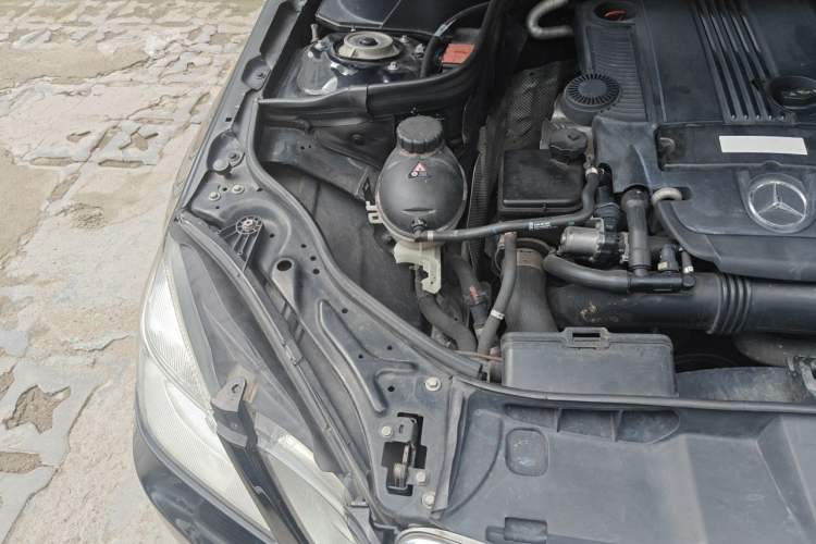 Used Mercedes-Benz E-Class 2012 E 200 L CGI Elegant Model Engine Bay Right