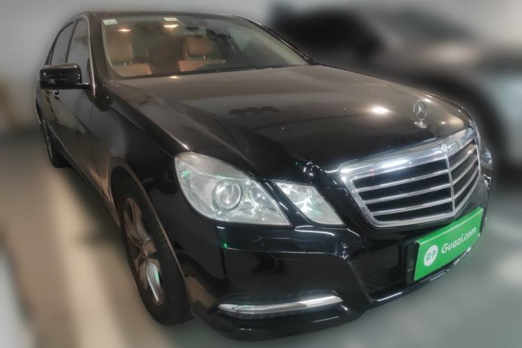 Used Mercedes-Benz E-Class 2012 E 300 L Fashion Model Front Right 45 Deg