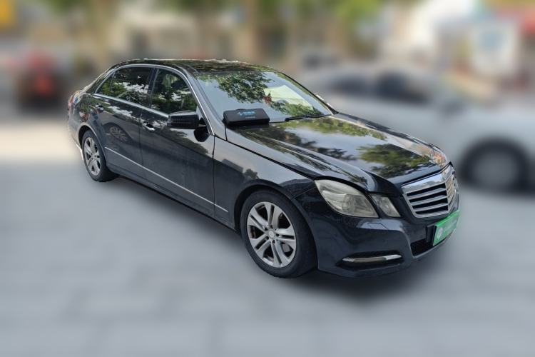 Used Mercedes-Benz E-Class 2012 E 300 L Fashion Model Front Right 45 Deg