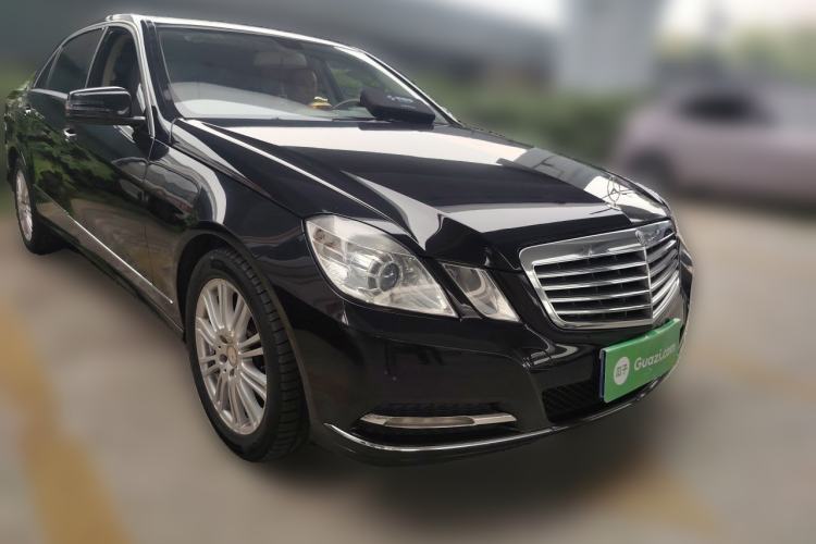 Used Mercedes-Benz E-Class 2012 E 260 L CGI Fashion Model Front Right 45 Deg