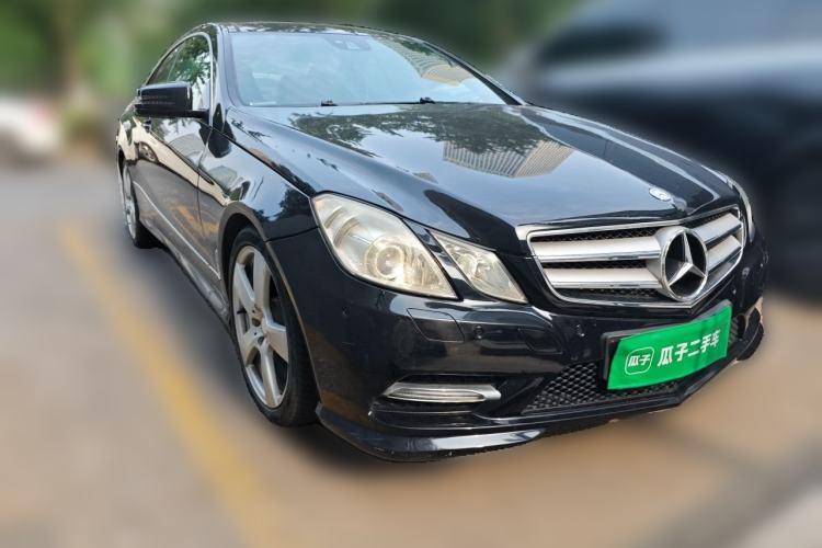 Used Mercedes-Benz E-Class 2012 E 200 CGI Coupe Front Right 45 Deg