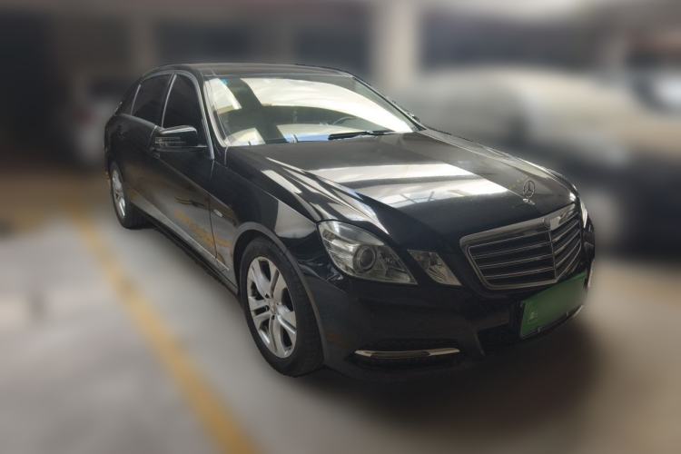 Used Mercedes-Benz E-Class 2012 E 260 L CGI Fashion Model Front Right 45 Deg