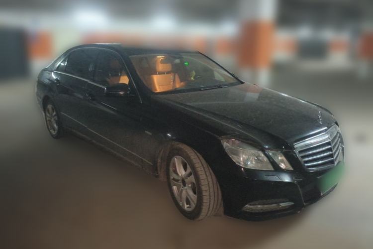 Used Mercedes-Benz E-Class 2012 E 260 L CGI Fashion Model Front Right 45 Deg