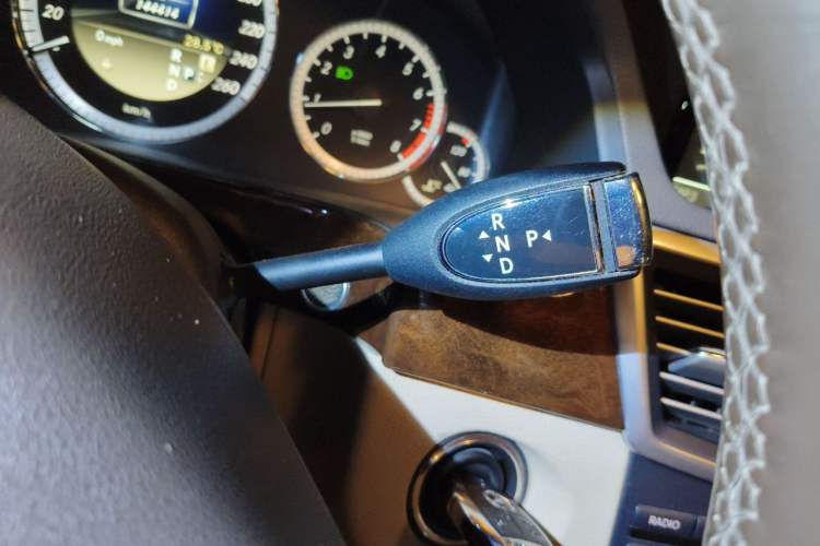 Used Mercedes-Benz E-Class 2012 E 200 L CGI Elegant Model Gear Lever