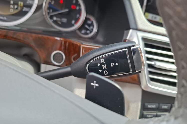 Used Mercedes-Benz E-Class 2012 E 300 L Elegant Model Gear Lever