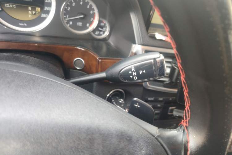 Used Mercedes-Benz E-Class 2012 E 200 L CGI Elegant Model Gear Lever