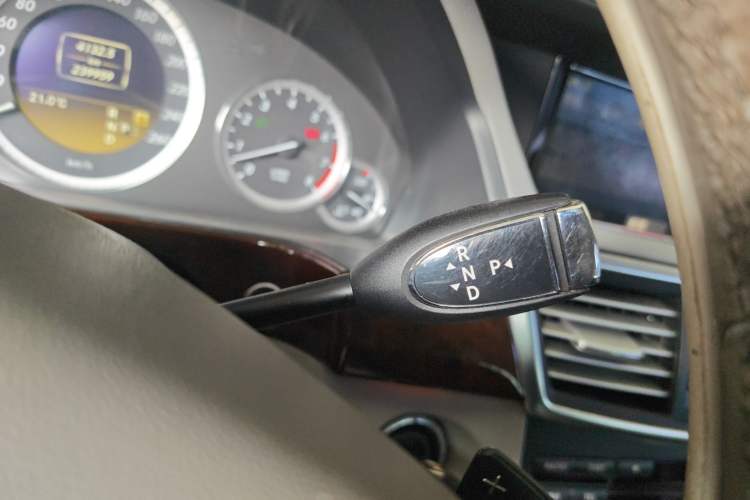 Used Mercedes-Benz E-Class 2012 E 300 L Elegant Model Gear Lever