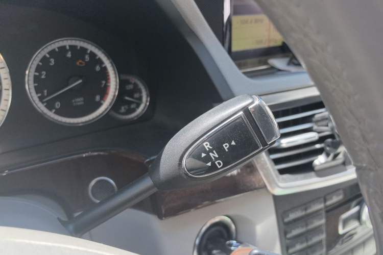 Used Mercedes-Benz E-Class 2012 E 300 L Elegant Model Gear Lever