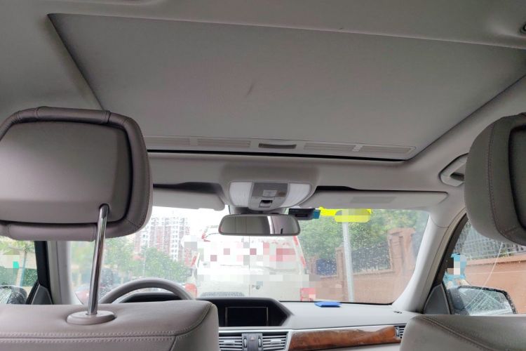 Used Mercedes-Benz E-Class 2012 E 300 L Elegant Model Headliner