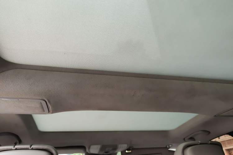 Used Mercedes-Benz E-Class 2012 E 300 L Stylish Luxury Model Headliner