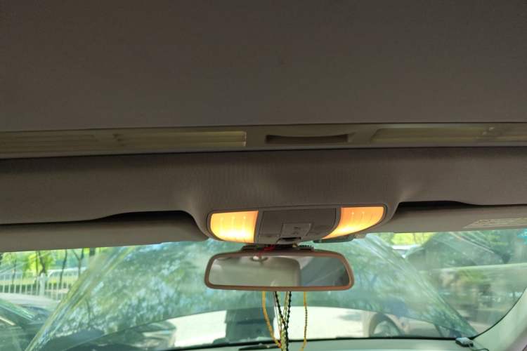 Used Mercedes-Benz E-Class 2012 E 200 L CGI Elegant Model Headliner