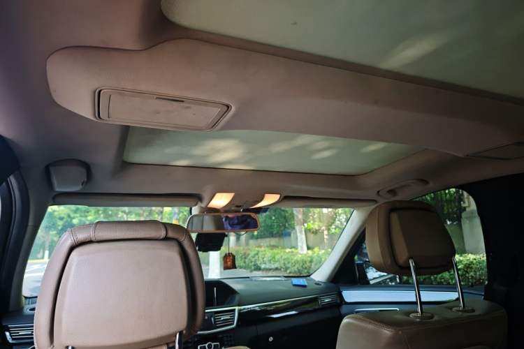 Used Mercedes-Benz E-Class 2012 E 260 L CGI Fashion Model Headliner