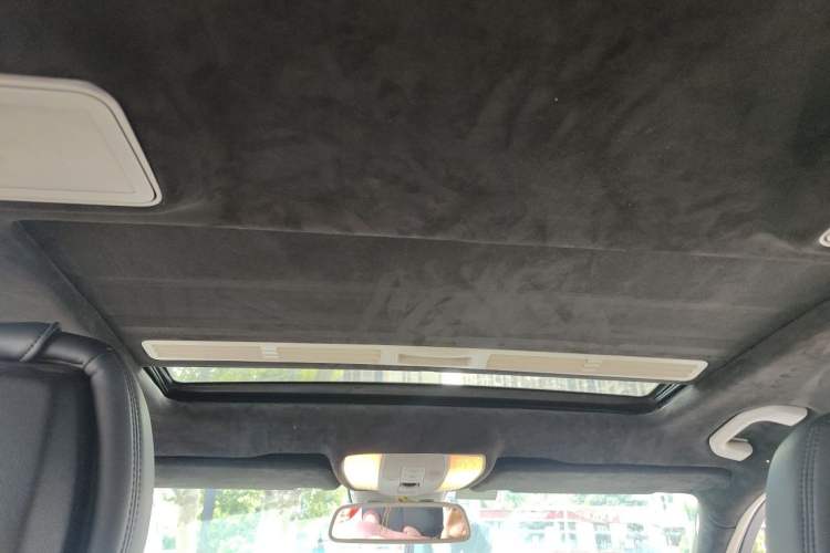 Used Mercedes-Benz E-Class 2012 E 300 L Elegant Model Headliner