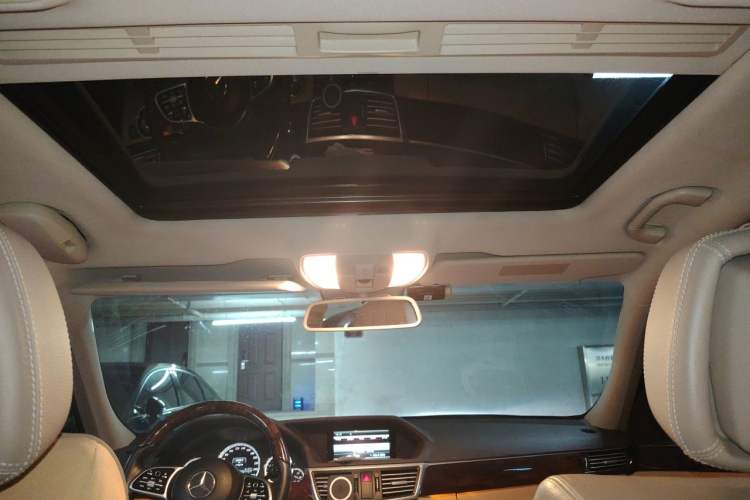 Used Mercedes-Benz E-Class 2012 E 300 L Elegant Model Headliner