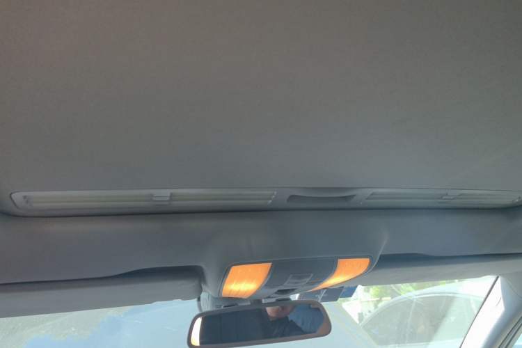 Used Mercedes-Benz E-Class 2012 E 300 L Elegant Model Headliner