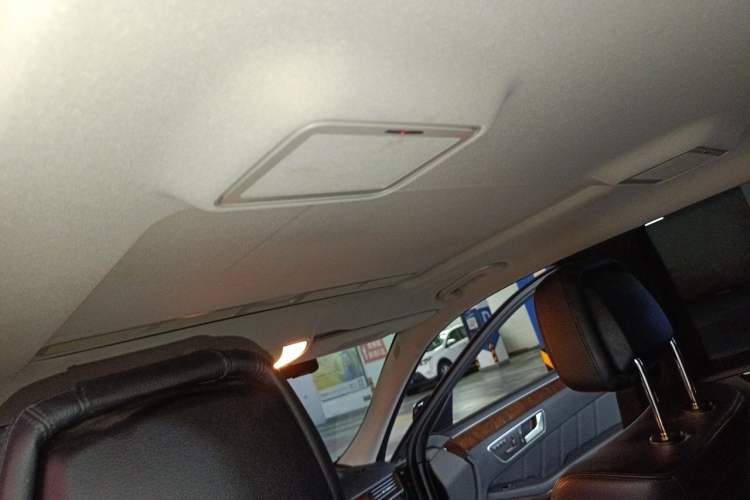 Used Mercedes-Benz E-Class 2012 E 300 L Elegant Model Headliner