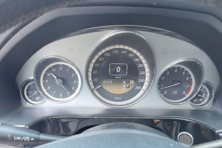 Used Mercedes-Benz E-Class 2012 E 260 L CGI Fashion Model Instrument Cluster