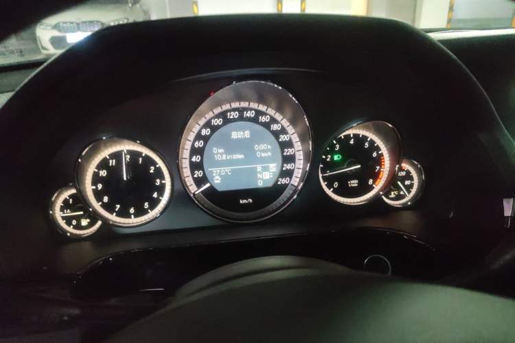 Used Mercedes-Benz E-Class 2012 E 300 L Fashion Model Instrument Cluster