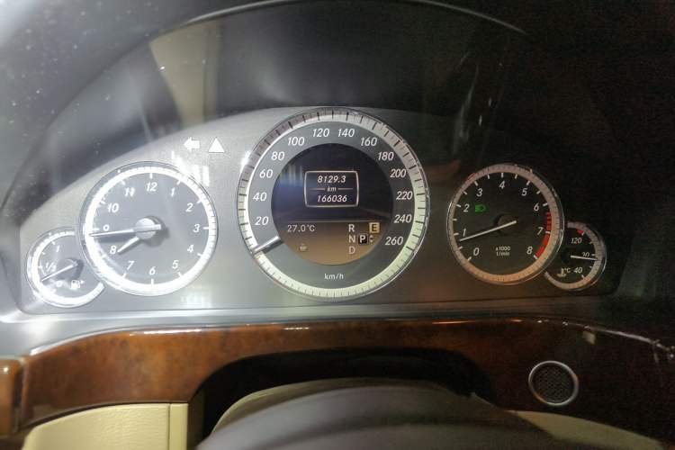 Used Mercedes-Benz E-Class 2012 E 200 L CGI Elegant Model Instrument Cluster