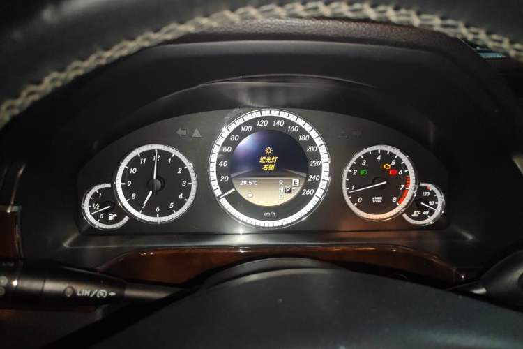 Used Mercedes-Benz E-Class 2012 E 200 L CGI Elegant Model Instrument Cluster